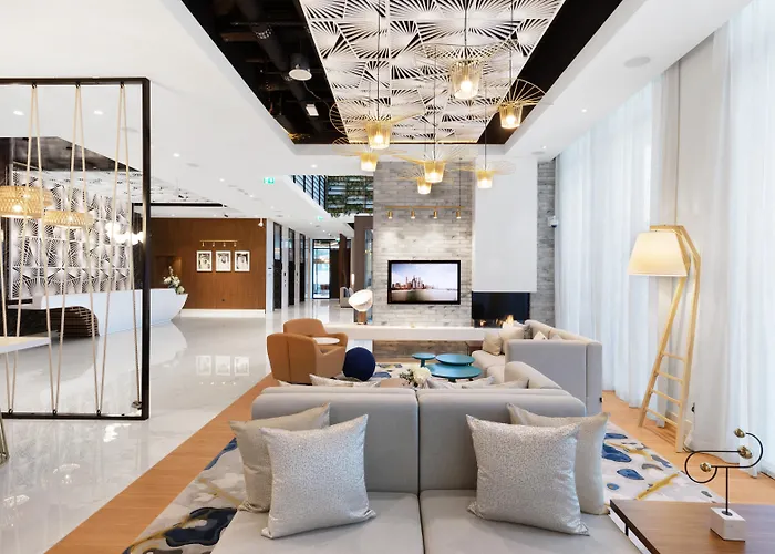 Adagio Premium The Palm